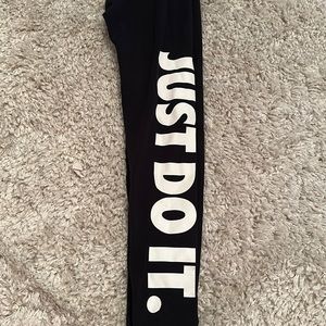 Nike leggings